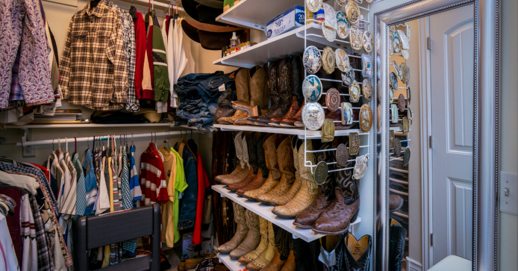 6 Signs Your Walk-In Closet Is Working Against You