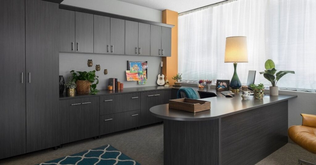 Convert That Unused Bedroom Into a Work-From-Home Office